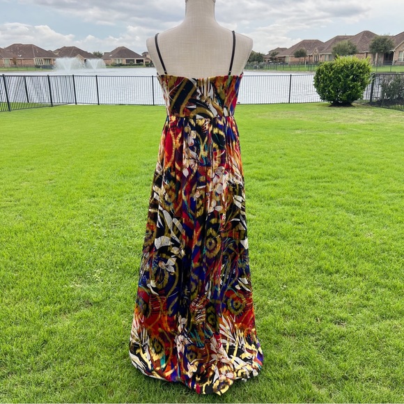 Oleg Cassini Multicolor Metallic Gown - Picture 5 of 9